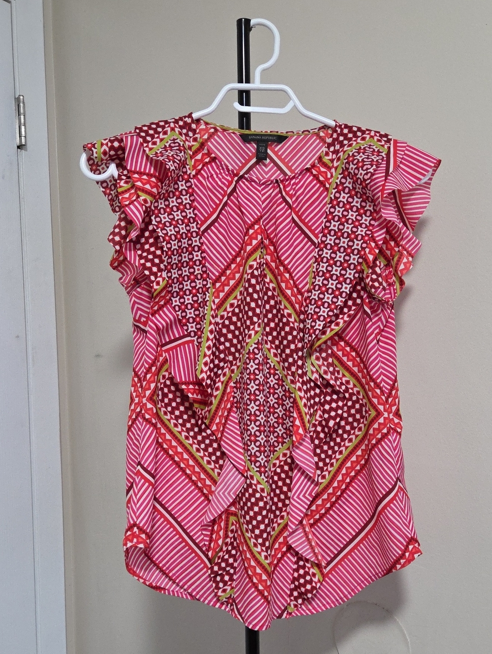 Banana Republic Pink and Red Geometric Ruffle Sleeve Blouse